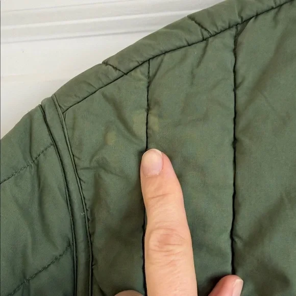 Everlane Green Utility Jacket with Quilted Design - Picture 4 of 9